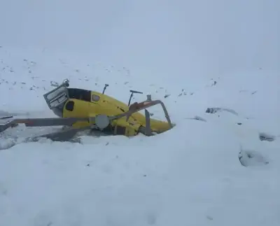 Lobuche Helicopter Crash : Pilot Safe, No Casualties Reported – Trek Me Nepal Safety Update