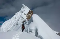 Lobuche East  & Island Peak Climbing  24 Days  