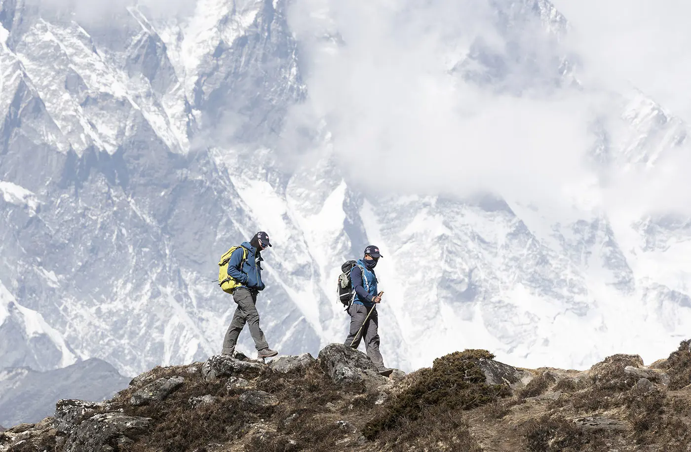 nepal-solo-khumbu-everest-mountaineer-and-sherp-2024-09-14-00-04-08-utc.jpg