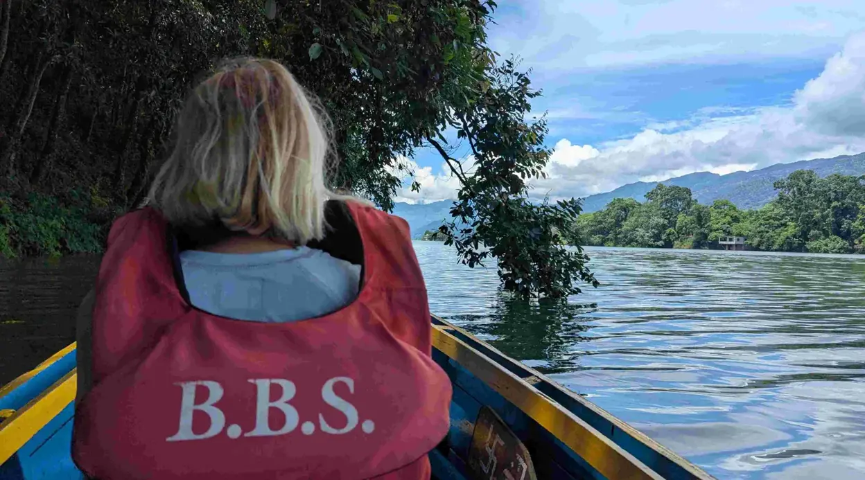Golden Triangle Luxury Tour 9 days in Nepal: Kathmandu, Chitwan & Pokhara